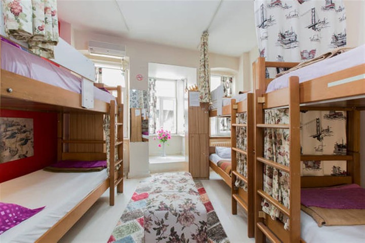 Room 12 of 59