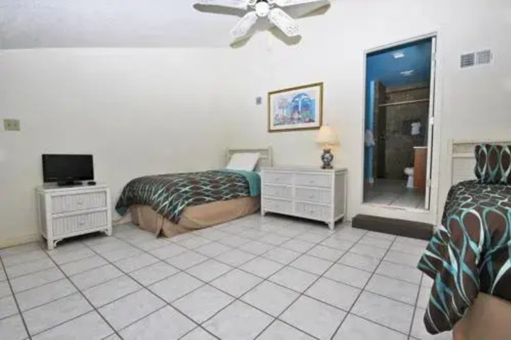 Lei Lani Tower 702
