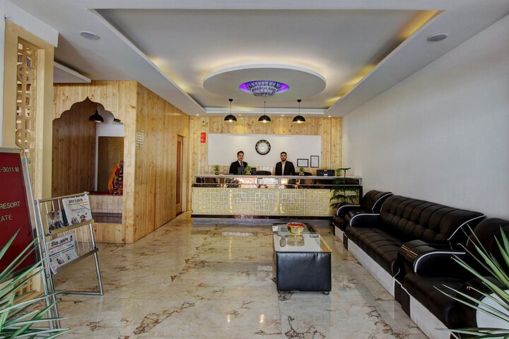 Hotel Interior 4 of 76