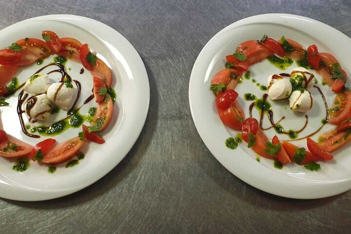 Dining 86 of 104