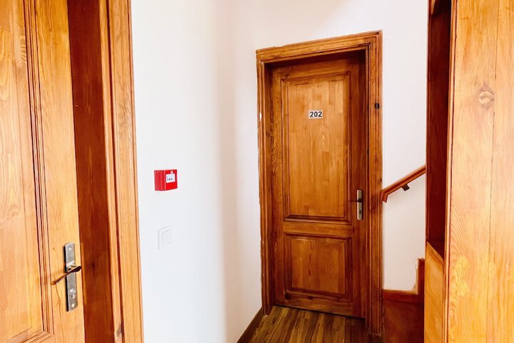 Ballroom/Hall 50 of 52