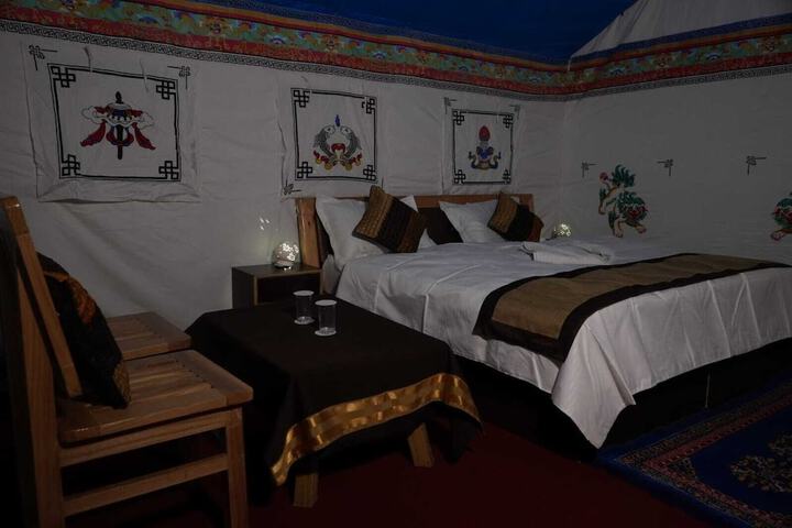 Room 5 of 25