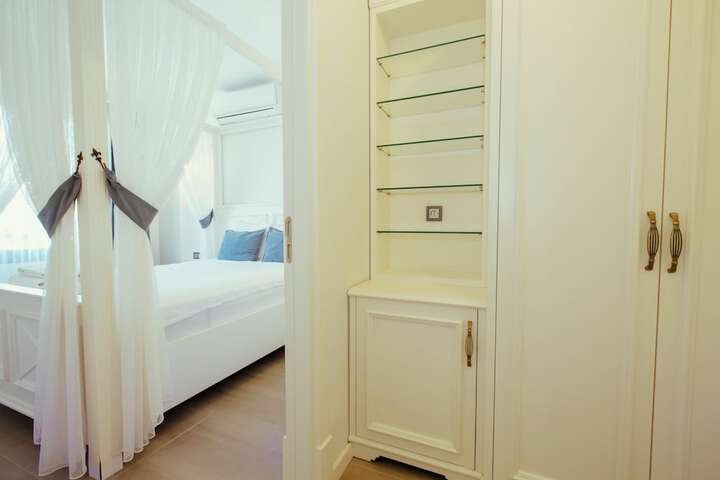 Room 59 of 177