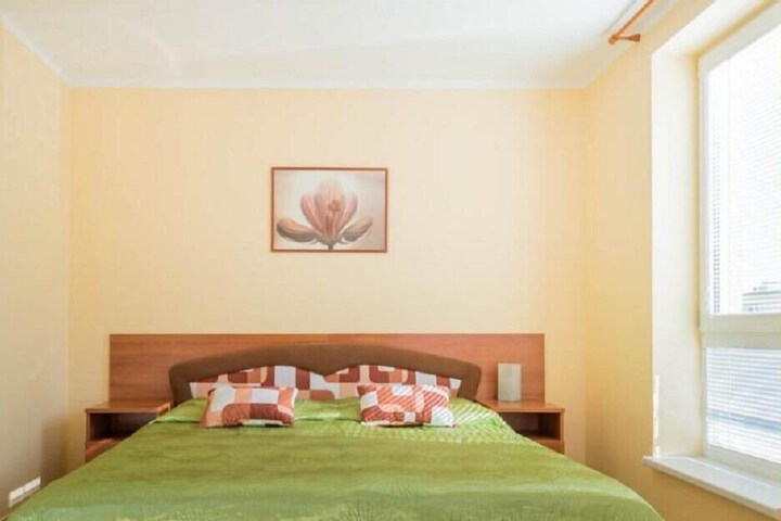 Room 8 of 21