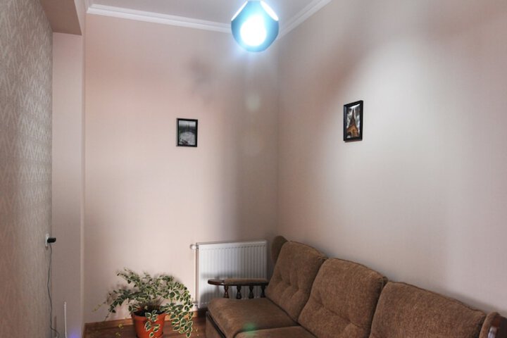 Room 15 of 36
