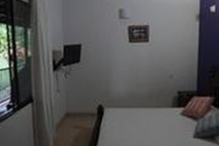 Room 14 of 59