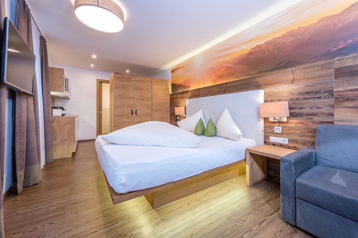 Room 21 of 72