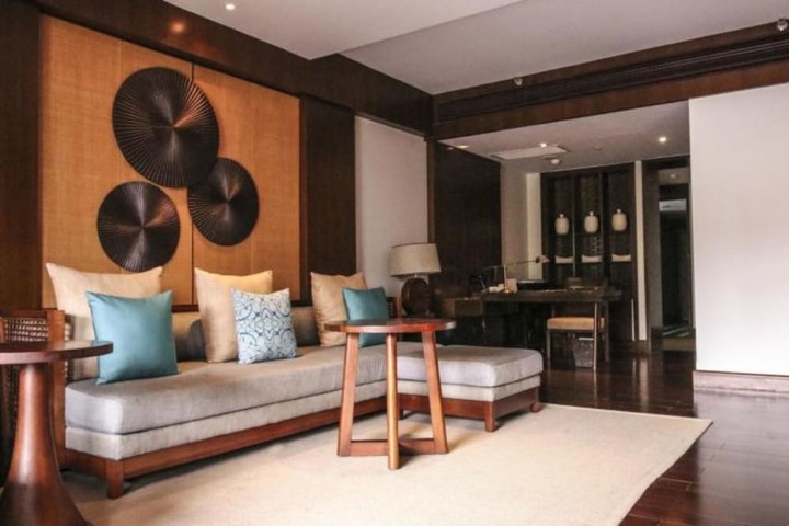 Room 21 of 42