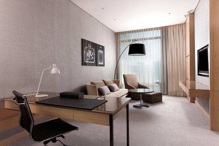 Room 49 of 117