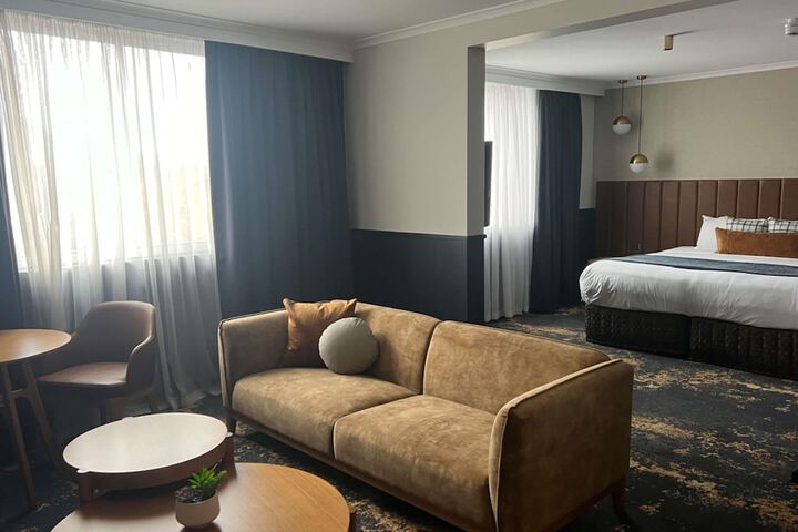 Room 40 of 125