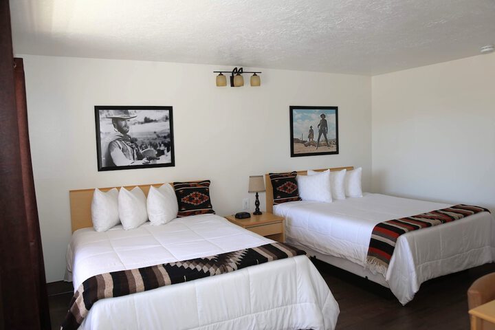 Room 14 of 66