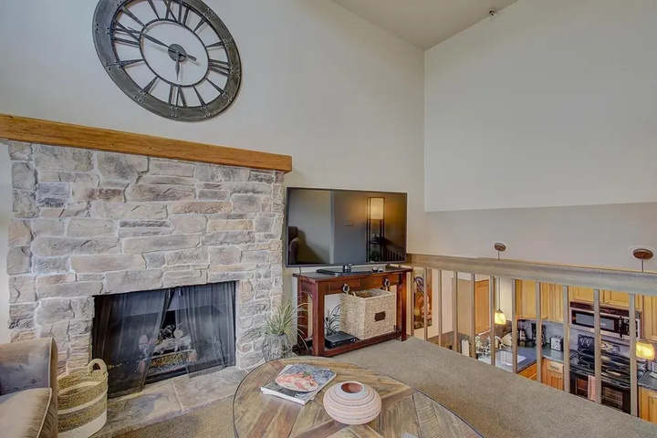 Image of Coopers Collection 32 - Quittin Time Townhome