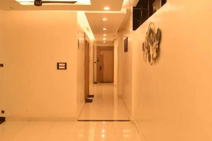 Photo of HOTEL HARI INTERNATIONAL