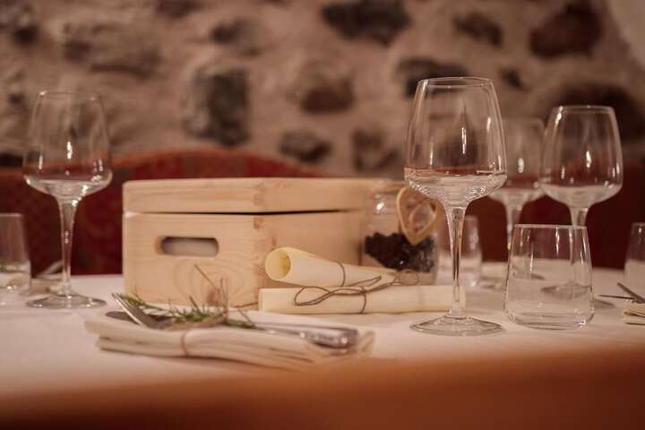 Dining 21 of 36
