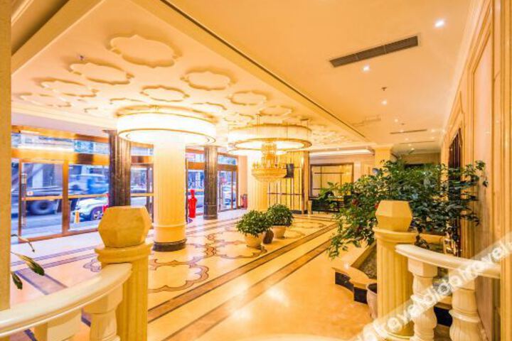 Hotel Interior 12 of 19