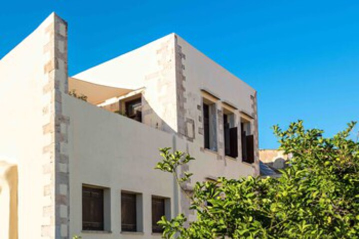 Lithinon Suites & Studios Blue