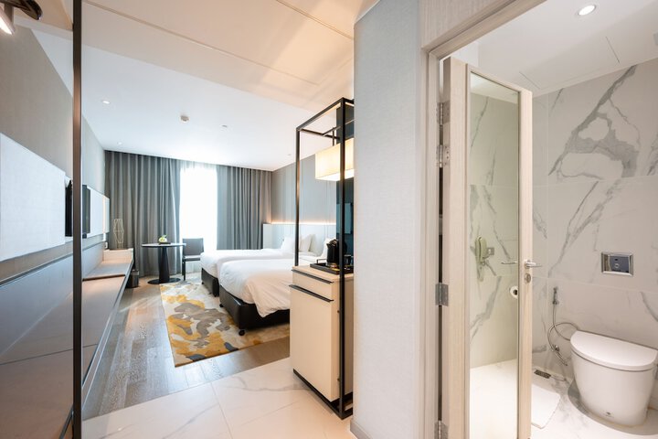 Room 36 of 151