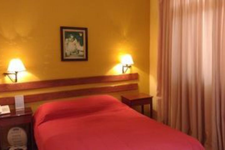 Room 22 of 43