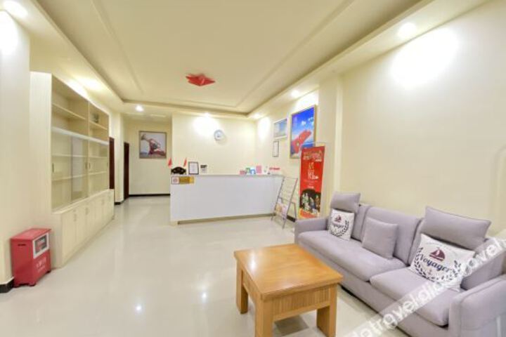 Hotel Interior 10 of 22