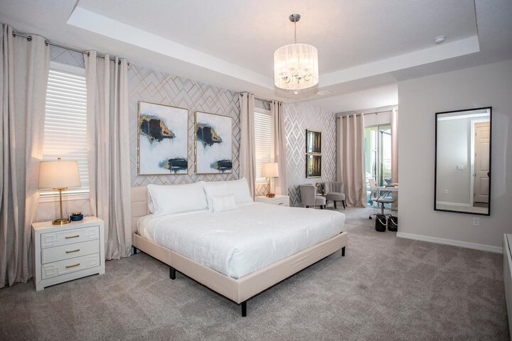 Room 2 of 78