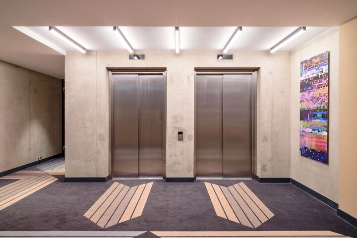 Ballroom/Hall 46 of 55