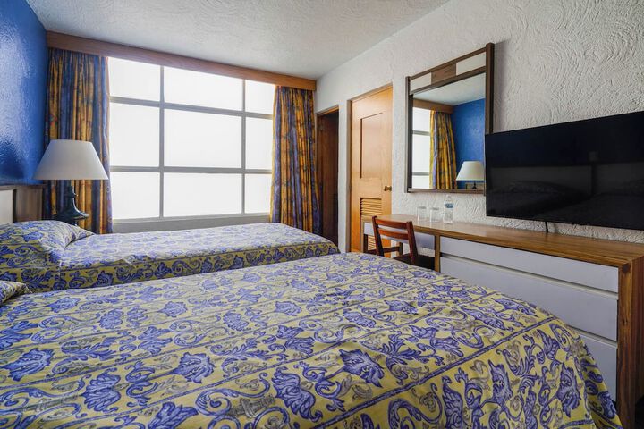 Room 19 of 42
