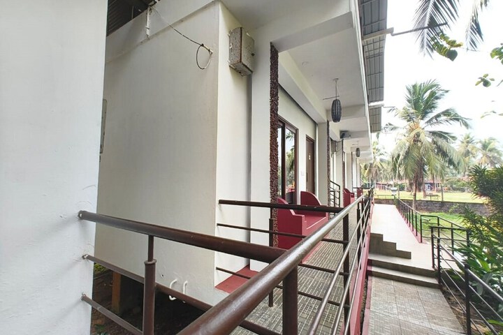 Room 14 of 32