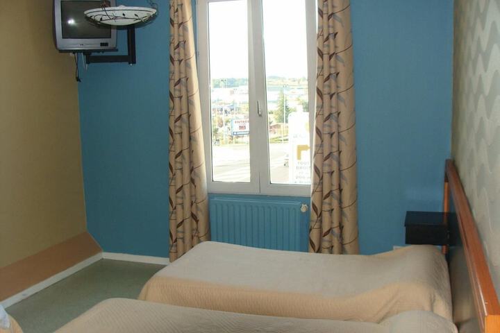 Room 14 of 34