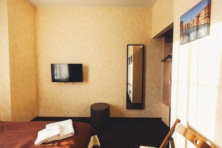 Room 30 of 51