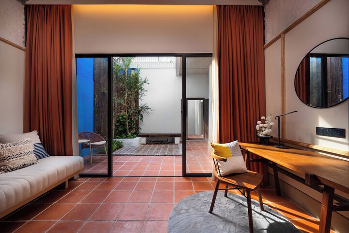 Room 15 of 56
