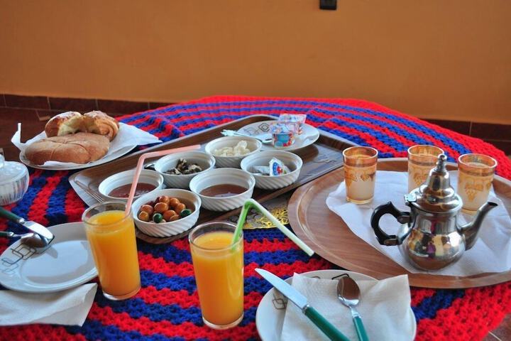 Breakfast/Coffee Service 54 of 71
