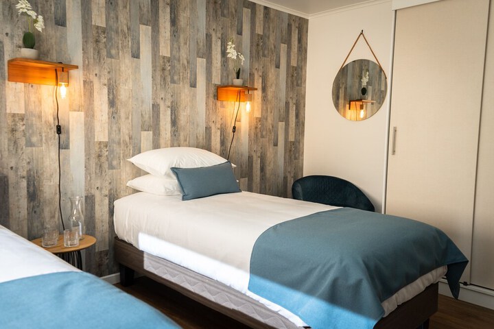 Room 13 of 41