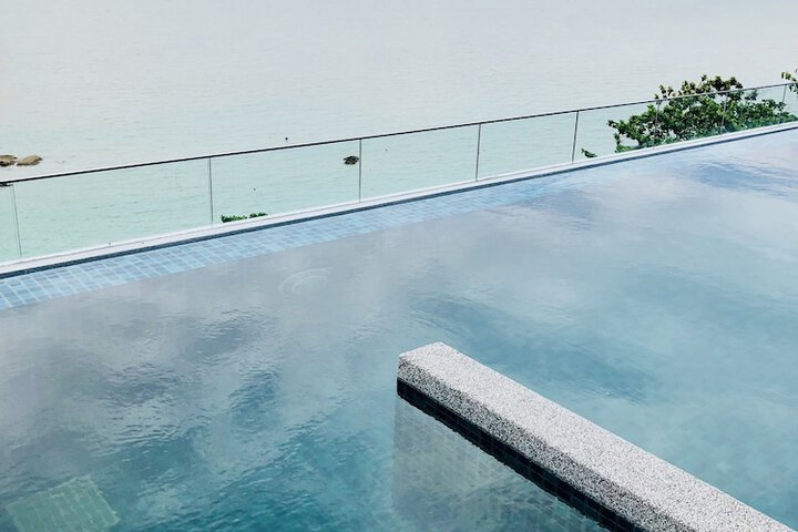Pool 29 of 40