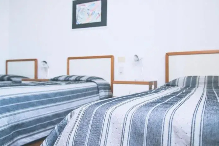Room 6 of 22