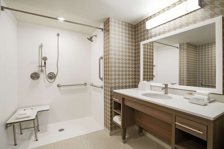Bathroom shower