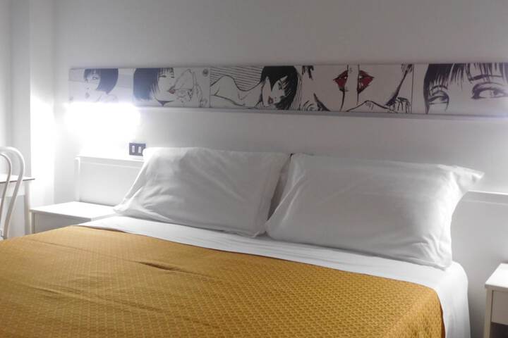 Room 25 of 54