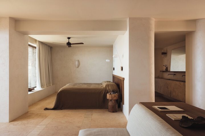 Room 21 of 73