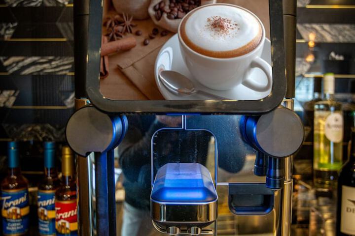 Coffee shop