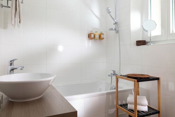 Bath Photo
