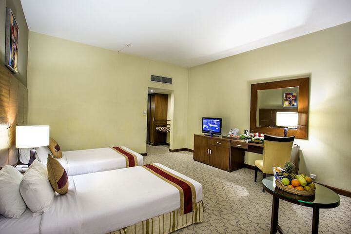 Room 12 of 65
