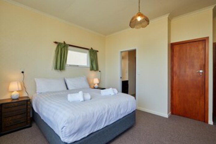 Room 36 of 46