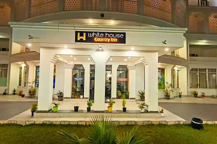Hotel 56 of 61