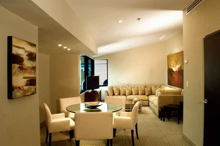 Room 20 of 61