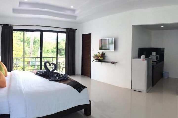 Room 19 of 34