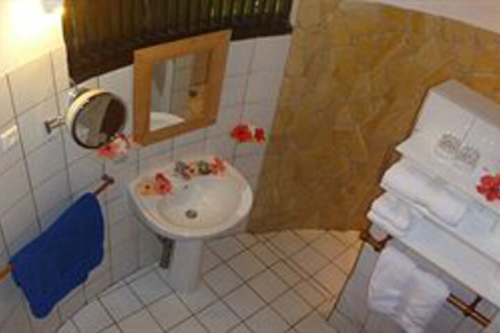 Room 2 of 21