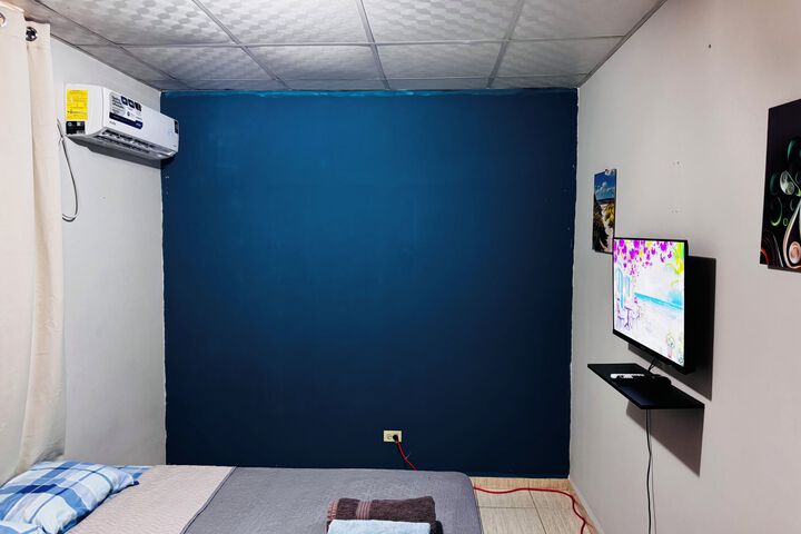 Room 20 of 28