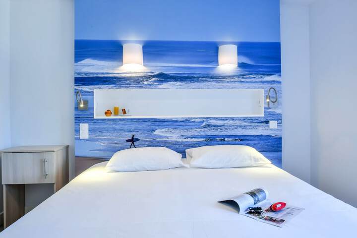 Room 17 of 50