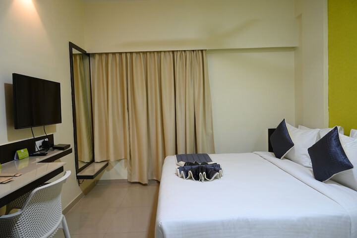 Room 7 of 20
