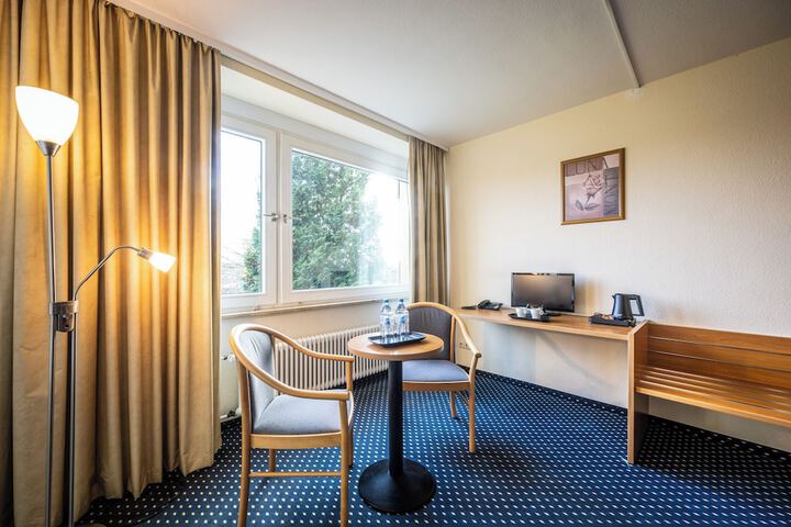 Room 6 of 58