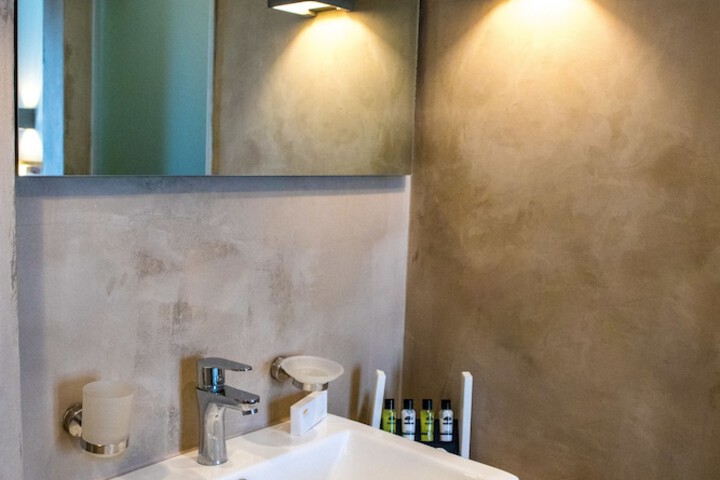 Clean Restrooms